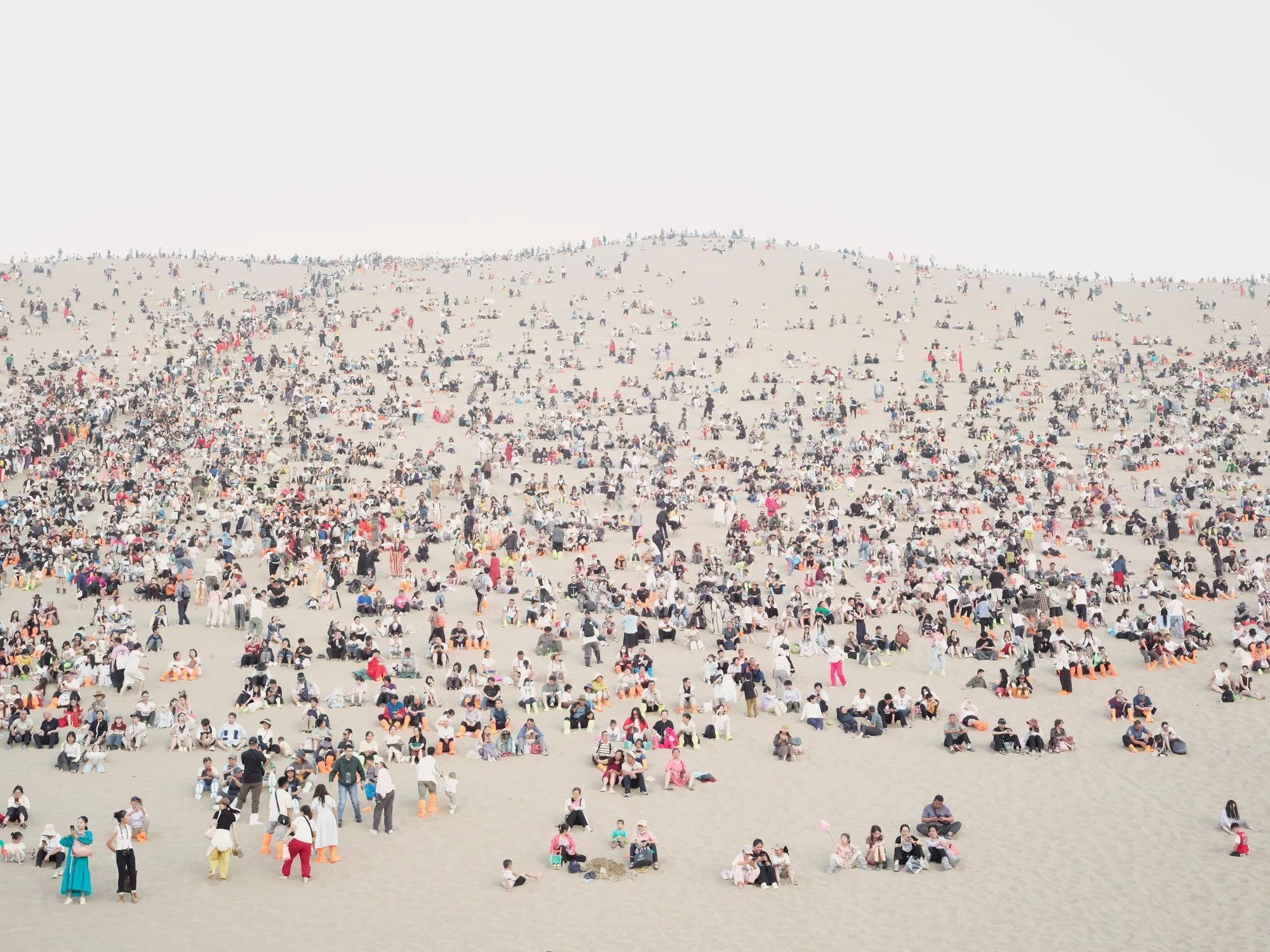 Zhang Kechun: The Yellow Desert | Huxley-Parlour Gallery — Musée